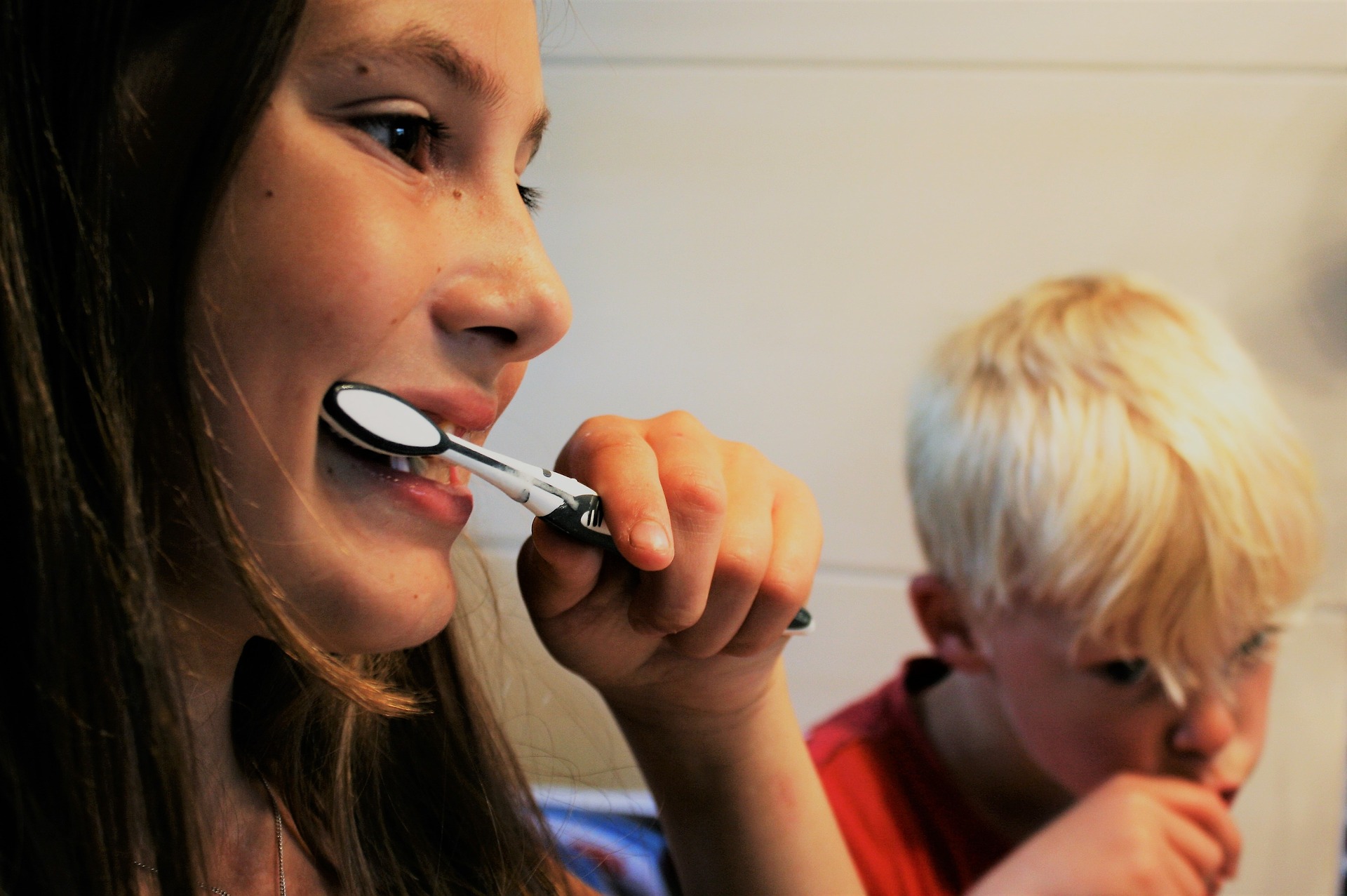 משקיעים בצחצוח: מה יקרה לכם אם לא תצחצחו שיניים?