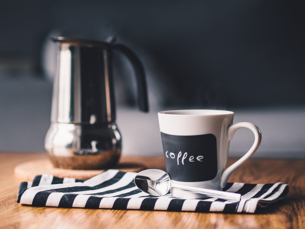 חוויית קפה אולטימטיבית מכונות אספרסו ביתיות שישפרו לכם את הבוקר